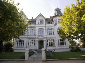 Villa Germania Fewo 13 nur 50m zum